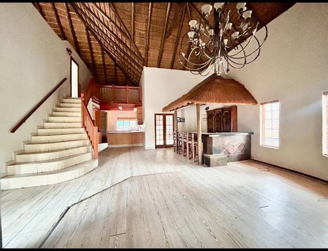 4 BEDROOM HOUSE FOR SALE IN MELODIE